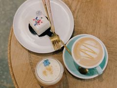 -共舞时光猫咖·狗咖(新街口店)