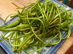 -有一锅·野生菌黑山羊腊排骨火锅(古城北门店)