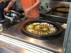 -老新隆牛肉锅贴(新街口店)