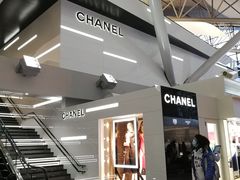 -关西国际机场直营免税店