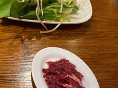 -牛满溢·自助潮汕鲜牛肉火锅(龙汇路店)