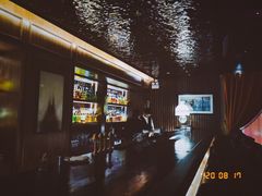-THE OLD HOUSE酒吧