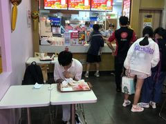 大堂-华莱士·全鸡汉堡(杭州武林店)
