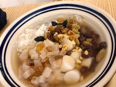 -正南齐北·老街糯米团(洪崖洞店)