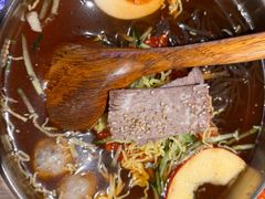 -梨花牛肉汤饭(仁恒伊势丹店)