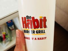 -The Habit Burger Grill 哈比特汉堡(爱琴海店)