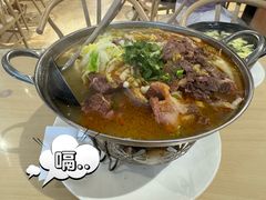 -闫家驴肉老店(华电一校店)