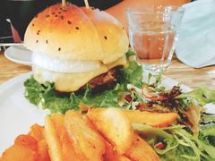 -UPPER KITCHEN(延安路店)