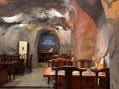 -洞亭火锅(防空洞总店)