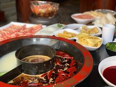-宽巷子成都火锅(南站店)