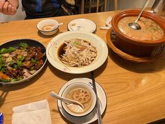 -董厨煨汤馆(车站路店)