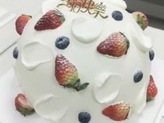 草莓炸弹-Joy's Wish创意蛋糕定制&甜品台(乐虹坊精致生活广场店)