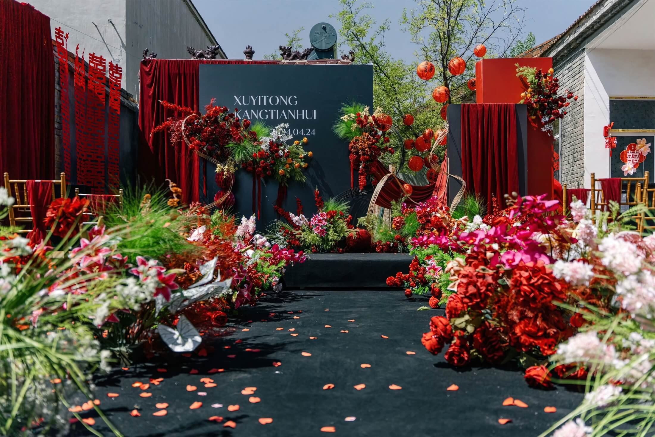 案例欣赏|院子里也可以做的户外婚礼