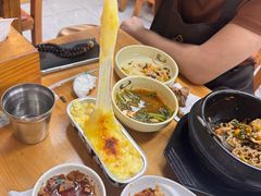 -亲昵春川鸡排(韩国美食街店)