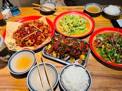 -破三川·新川菜(静安大融城店)