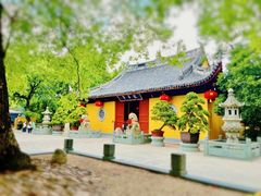 -龙华寺