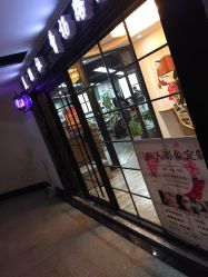 -镁连社·美联社