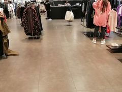 -ZARA(恒隆广场店)