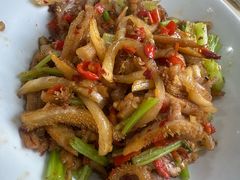 酸萝卜牛肚丝-笨罗卜浏阳菜馆(太平街店)