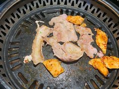 -梨花自助烤肉(西三旗万象汇黑金店)
