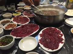 -一鼎牛鲜活牛肉城(晋江海峡国际食品城店)