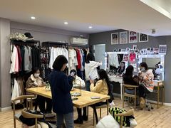 -花儿照相馆·最美证件照(红旗街万达店)