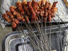-小山羊功夫串·泰安烧烤·海鲜小炒老地摊店