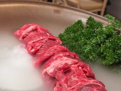 -三出山火锅(南京万象天地店)