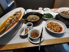 -饭橘汉江码头·乡野土菜馆(静安路店)