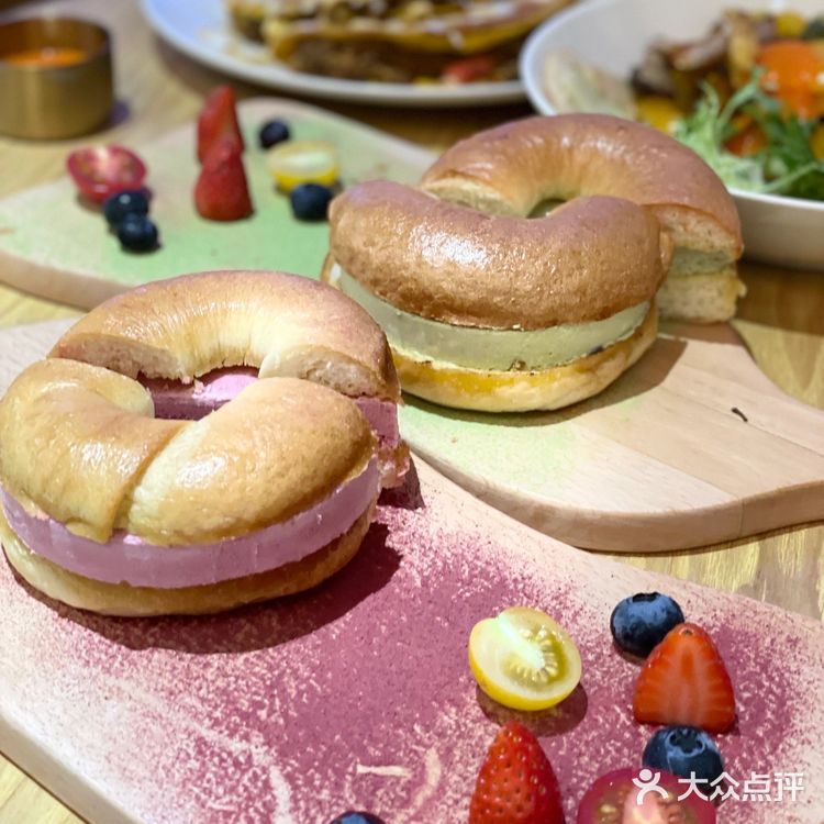 在郑州！超好吃的brunch ！PINK & YELLOW 