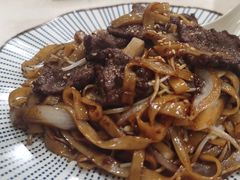 乾炒牛河-喜莲咖啡