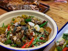 -兔槽江湖菜·重庆璧山兔(水围店)
