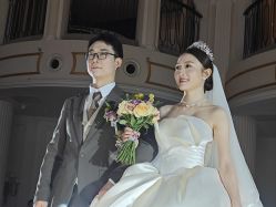 -苏宁环球套房饭店·宴会厅