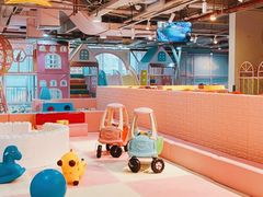 -星舰梦航(广百广场荔胜店)