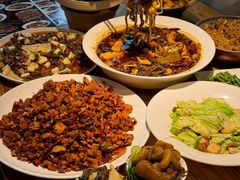 -小三峡食府(西五路店)