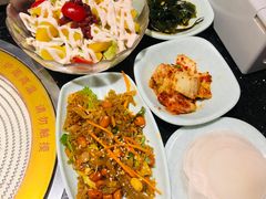 -猪啊牛呀羊啊铜盘烤肉(正大广场店)