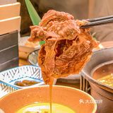 就说我朋友一个人吃了30盘牛肉这件事|这家寿喜锅也太美味了💕