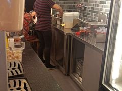 -八婆婆烧仙草(中山路店)