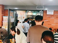 等位区-龍城柳州螺蛳粉(群星路店)