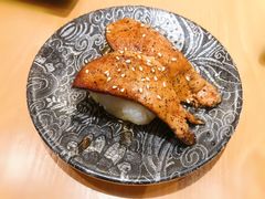 火炙秘制鹅肝寿司-沼津港渔市(宏伊国际广场店)