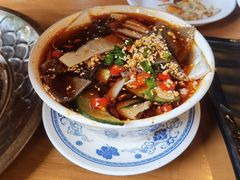 -炉小二铜锅牛蛙•川湘菜(三里屯店)