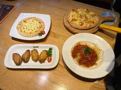 -菲滋意式餐厅(银泰百货金华江南店)