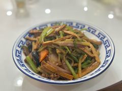 明光小炒-小鱼锅贴明光土菜