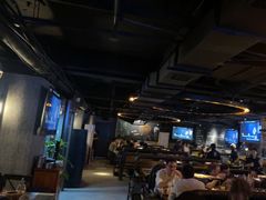 -麦凯伦烧烤·精酿超级工厂店(金桥总店)