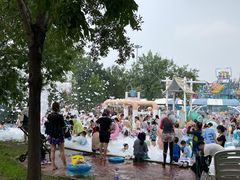 -欢乐水魔方水世界