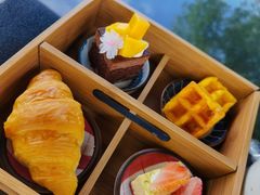 -鲤鱼洲酒店港鲤咖啡厅