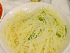 -乡土特色.冷锅鱼.牦牛肉汤锅