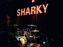 环境-鲨鱼美式餐厅酒吧Sharky