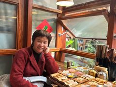 -银米·云南传统过桥米线(双廊黑金冠店)
