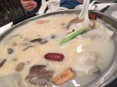 -亢龙太子酒轩(东湖店)